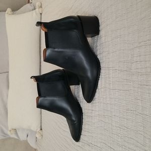 Everlane "The Heel Boot" black leather
